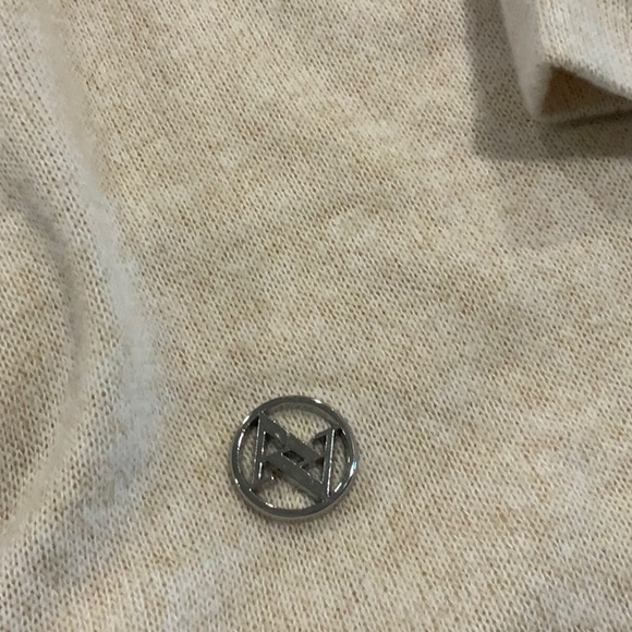 NWT ADRIENNE VITTADINI SWEATER - Picture 2 of 5